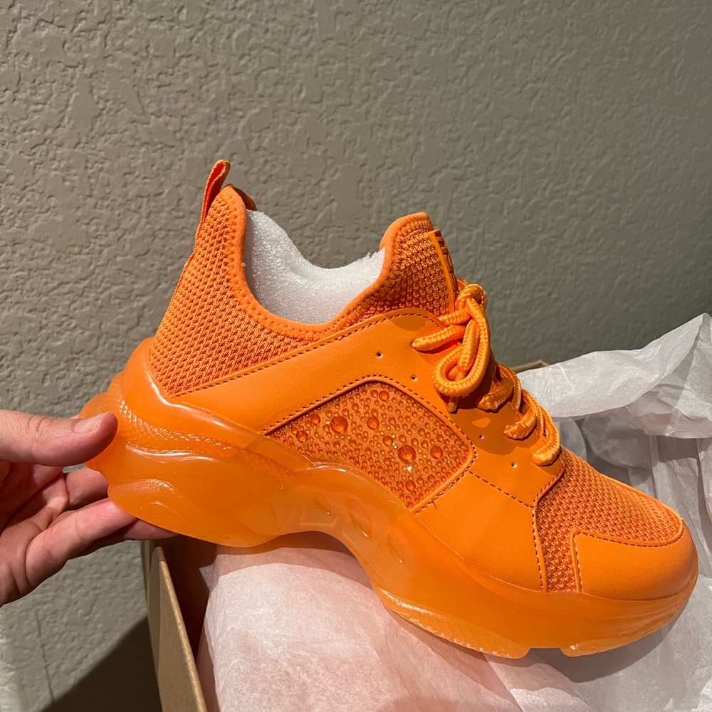 Steve MaddenVance Athletic Sneaker